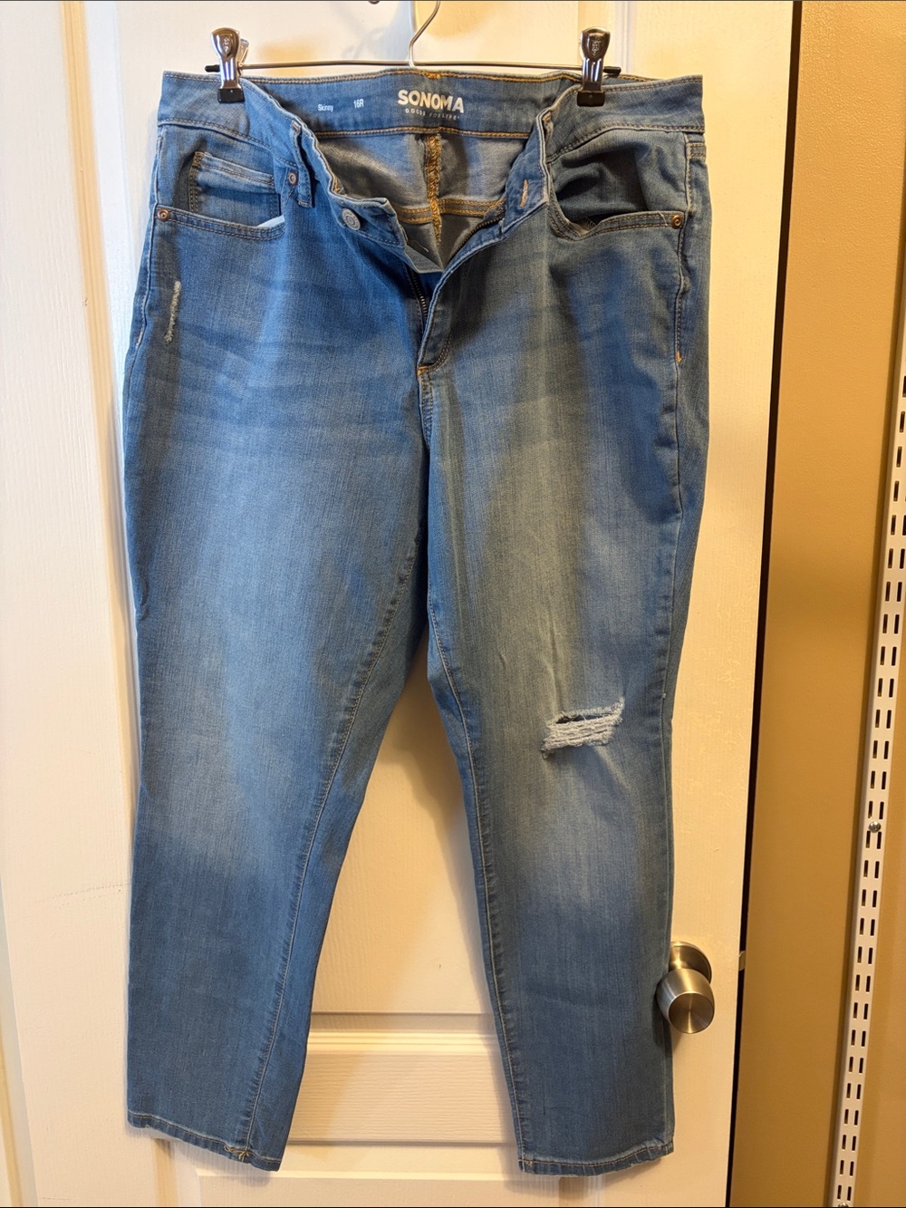 SONOMA Light Wash Distressed Cropped Ankle Jeans